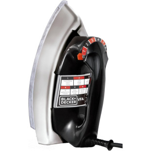 FERRO DE PASSAR A SECO BLACK+ DECKER CROMADO COM BASE DE ALUMINIO 220V - VFA1110XM6